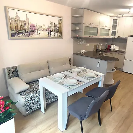 Апартаменты 2 Coastal Retreat *